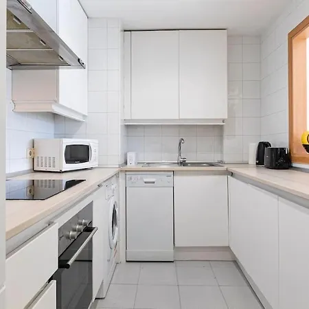 Luminous In Puerto Banus, Apartment